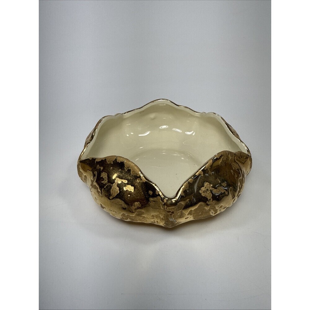 24k Weeping Gold Porcelain Tulip Bowl Made In USA Candy Dish C1